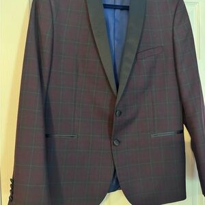 Elegant Black and Brown Plaid Blazer
